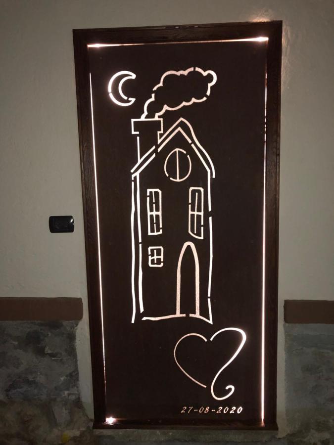 La Casa Del Cuore Fenis Exterior photo